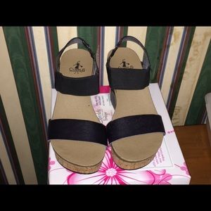 Women’s shoes platforms wedges dressy or casual